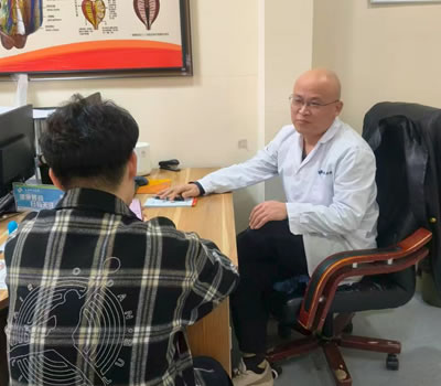 贵州省|男科医师高朋磊：守护男性健康，专业男科诊疗